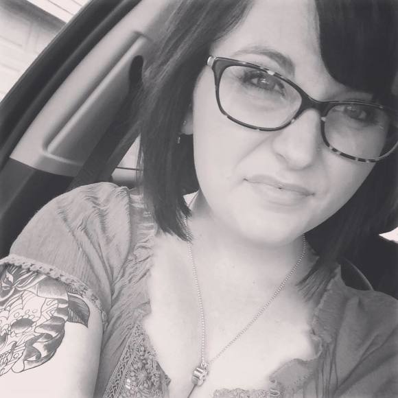 Meet your Posher, Danyel - Picture 1 of 1